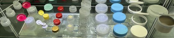 Купить Мультикавитетные пластиковые запасные части Формирование 72 полости Джерри Кап Мольда Горячий бегущий производитель пластиковых инъекционных форм в Европе online manufacture